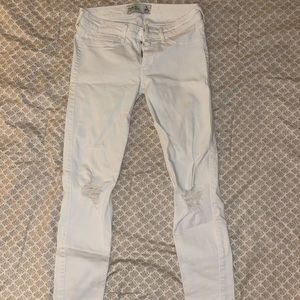 Abercrombie Distressed White Jeans size 2